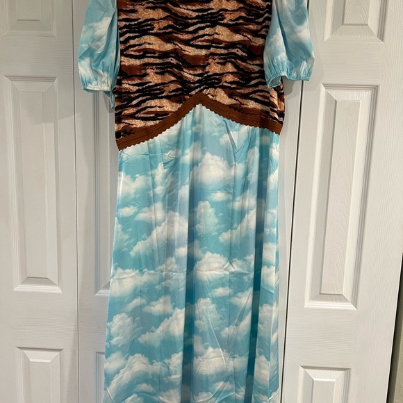 DRESSED IN LALA ORIGINAL: Serendipitous Dress in Tiger + Cloud - Picture 3 of 4